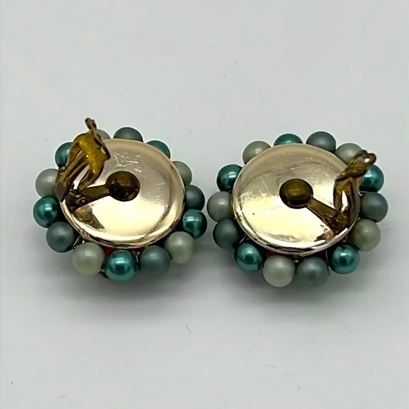 Vintage Multicolor Cluster Bead 1950’s Clip-On Earrings Marked Japan - Picture 3 of 4